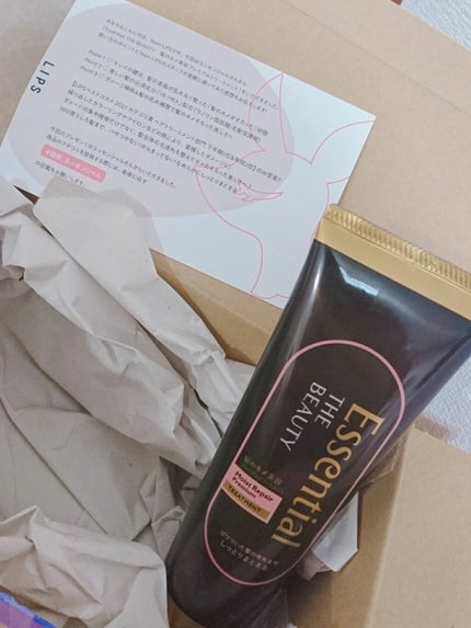 THE BEAUTY 髪のキメ美容プレミアムトリートメント<モイストリペアプレミアム>/エッセンシャル/洗い流すヘアトリートメントを使ったクチコミ(2枚目)