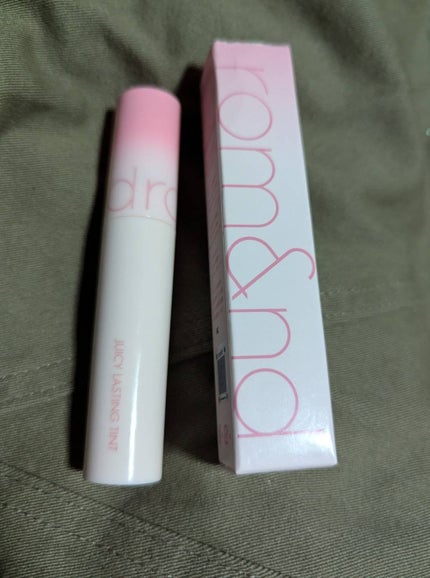 ジューシーラスティングティント 31 ベアアプリコット(BARE APRICOT)/rom&nd/リップティントを使ったクチコミ(1枚目)