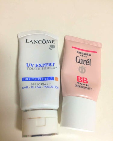 ランコムBBクリームは艶っぽい仕上がり。curel BBクリームはツヤ感が少なめ。私は1:1で混ぜて使ってます♡
お互い程よく長所を出してくれるので、パウダーファンデーションが要らないくらいちょうど良い