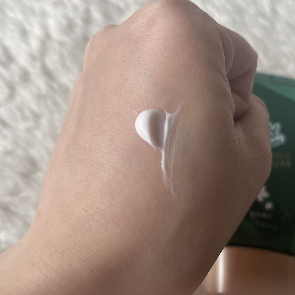 ビューティーチャージプレミアム 瞬間つや美肌 桜の香り/アトリックス/ハンドクリームを使ったクチコミ（2枚目）