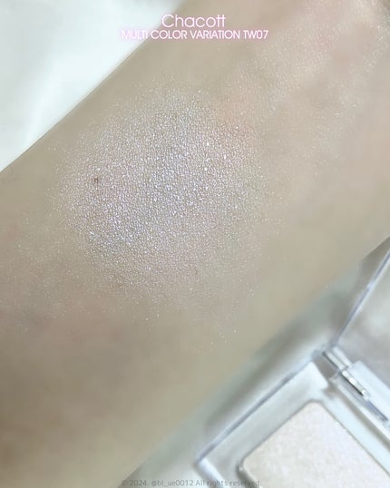 マルチカラーバリエーション トゥインクル/チャコット・コスメティクス/単色アイシャドウを使ったクチコミ(4枚目)