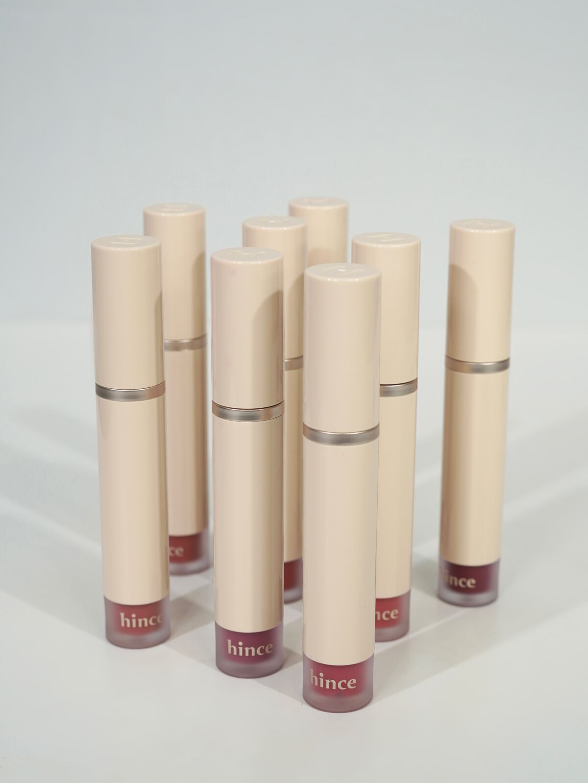 スリムフィットリキッドベルベット LV002 フローレッセンス/hince/口紅を使ったクチコミ（2枚目）