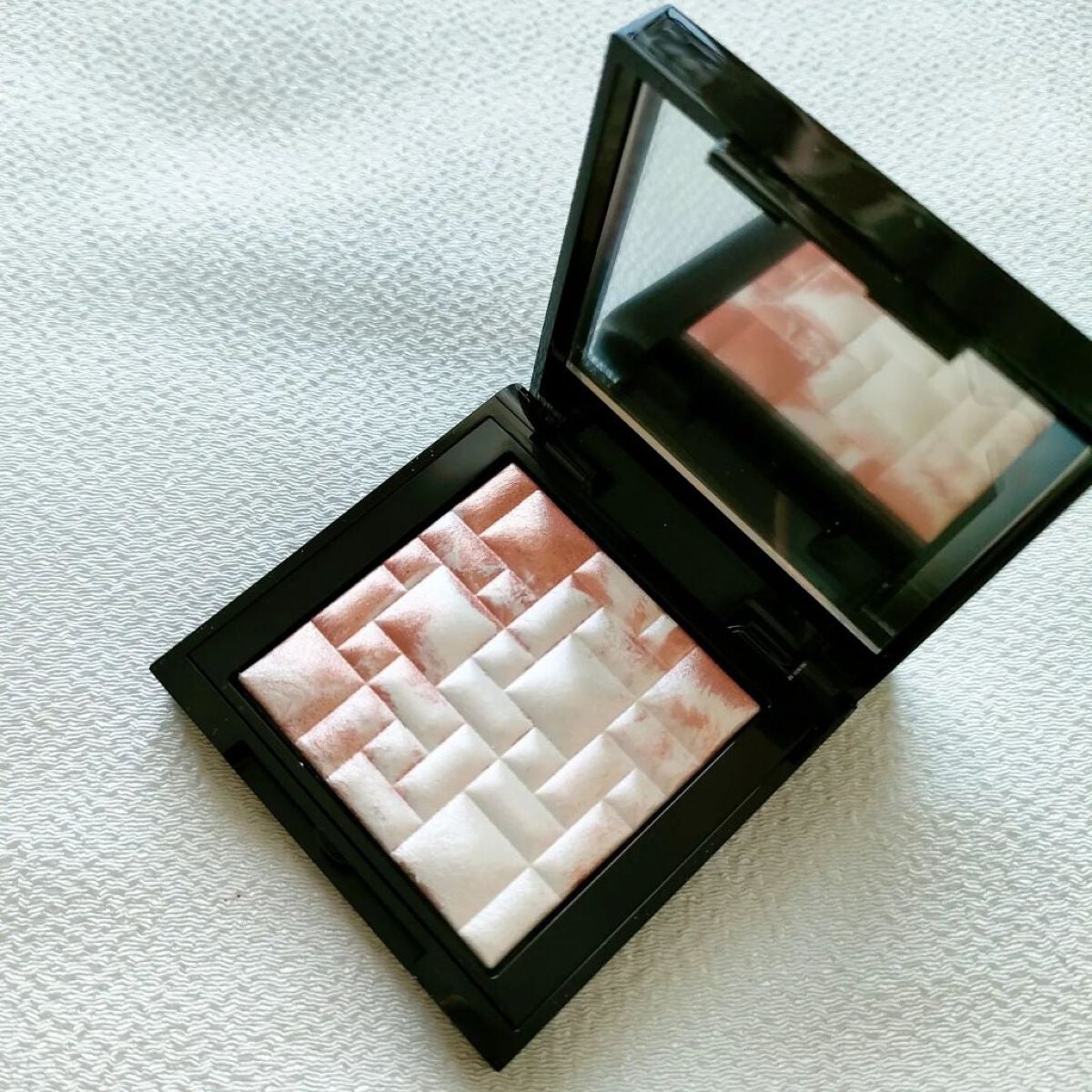 ハイライティング パウダー/BOBBI BROWN/パウダーハイライトを使ったクチコミ(2枚目)