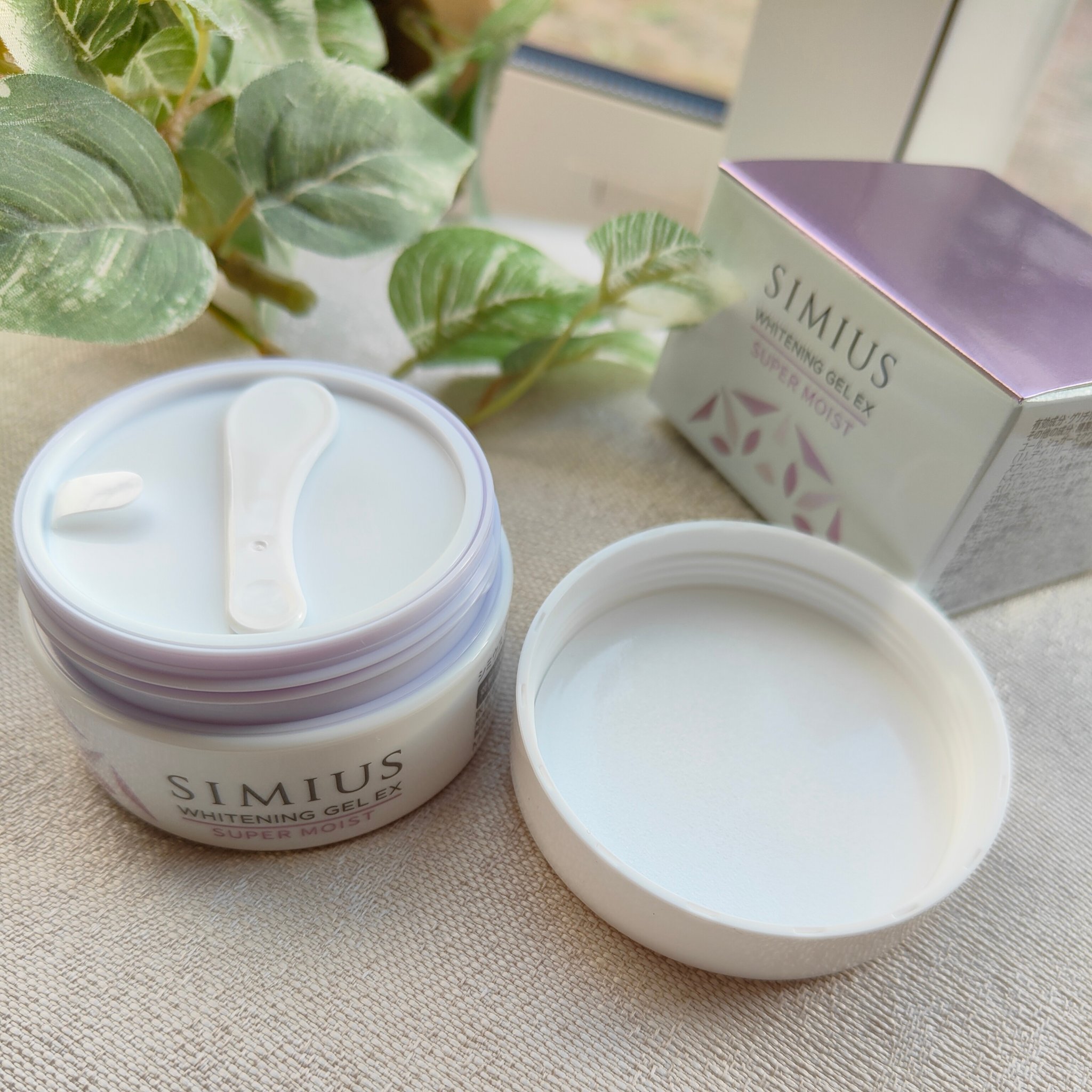 Graceu0026Lucere Simius ホワイトニングリフトケアジェル60g×2 試してみたシミウス 薬用ホワイトニングリフトケアジェル ノーマルの