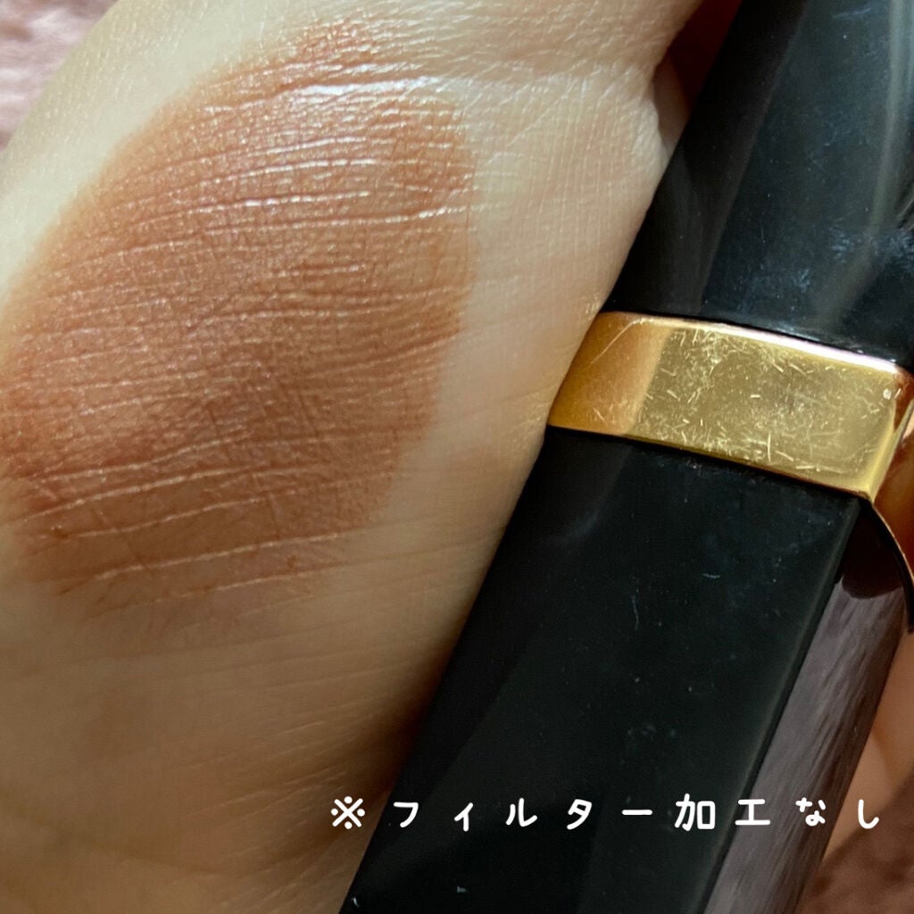 ルージュ アリュール ヴェルヴェット/CHANEL/口紅を使ったクチコミ(2枚目)