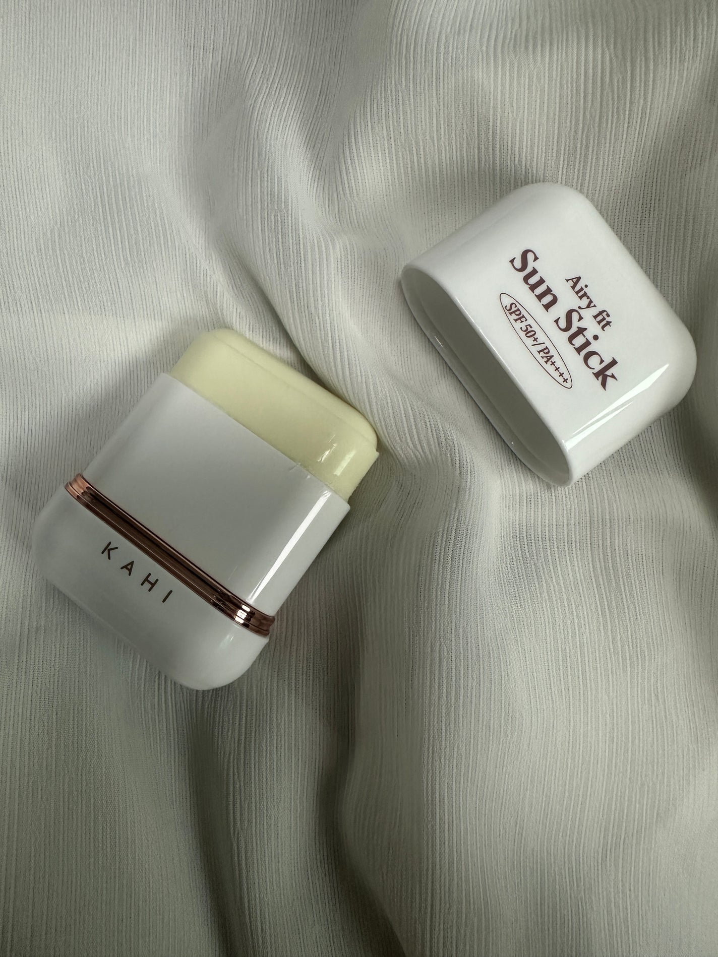エアリーフィットサンスティック/KAHI/日焼け止めスティックを使ったクチコミ(2枚目)