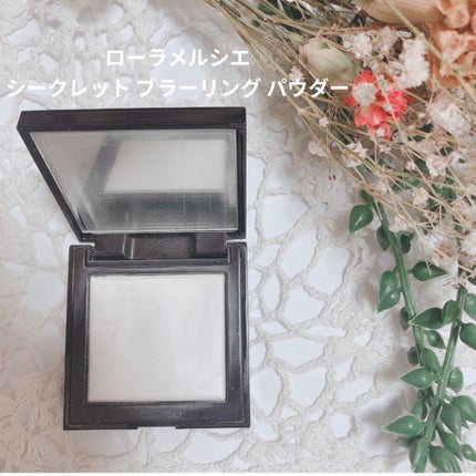 シークレット ブラーリング パウダー フォー アンダー アイズ/ローラ メルシエ/プレストパウダーを使ったクチコミ(1枚目)