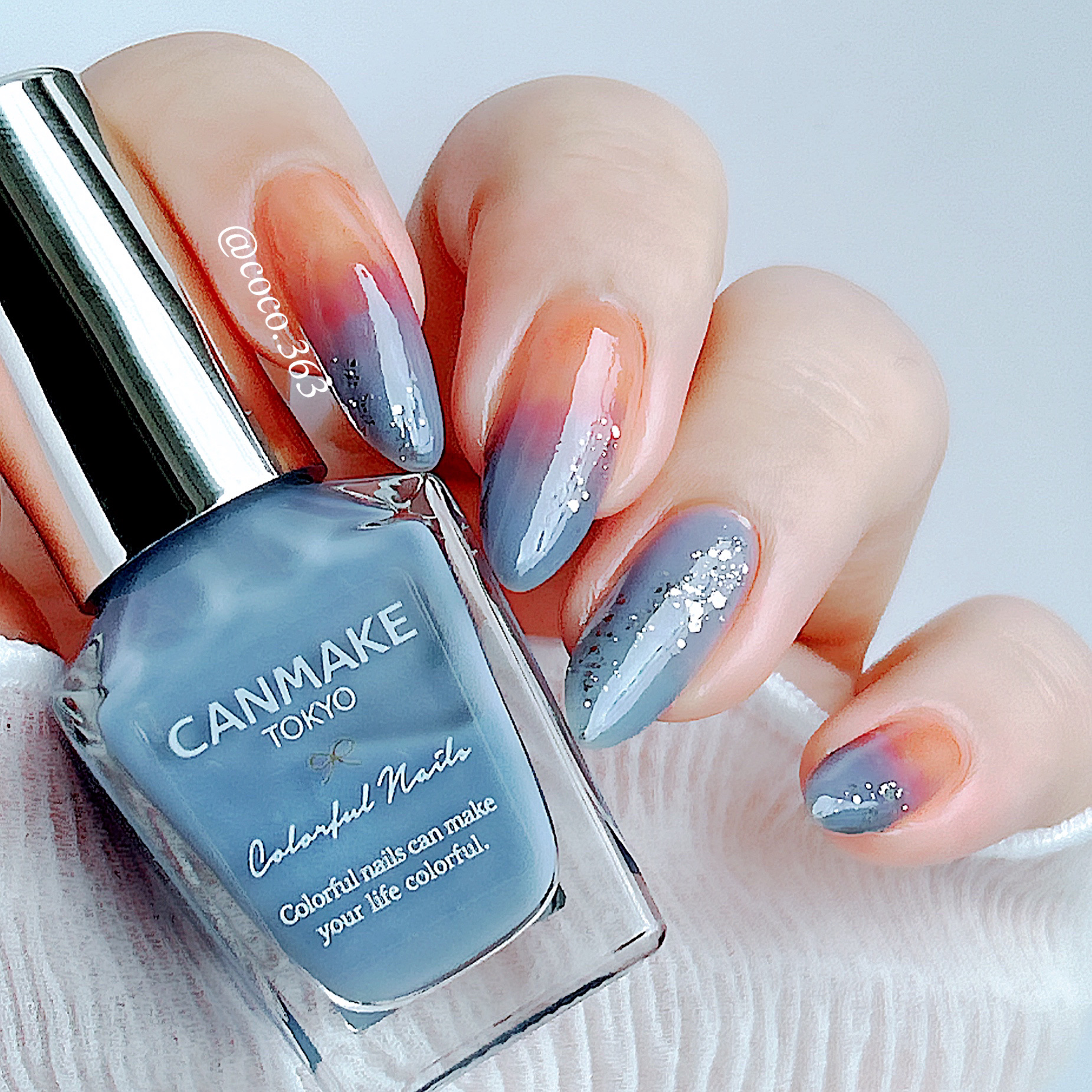 カラフルネイルズ/キャンメイク/マニキュアを使ったクチコミ（3枚目）