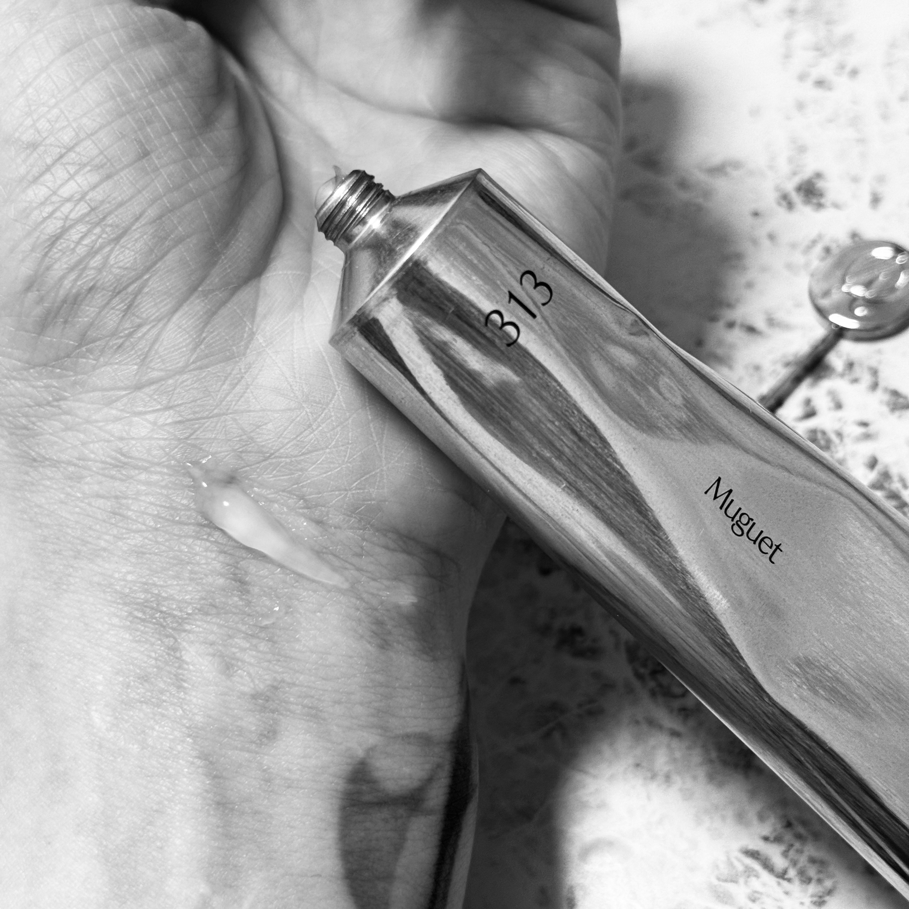 ソリッドパフューム ミュゲ 313/Addct/練り香水を使ったクチコミ（3枚目）