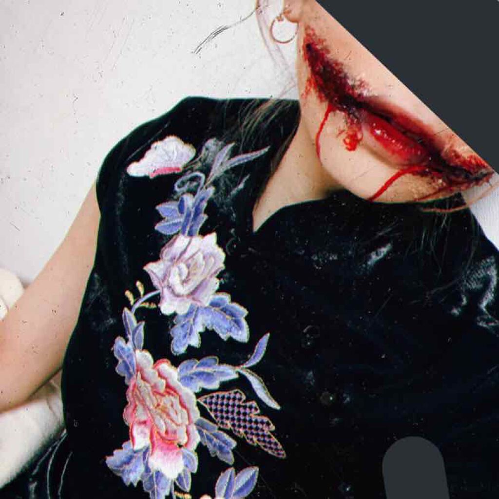 ハロウィンメイク 血のり/DAISO/パウダーファンデーションを使ったクチコミ(5枚目)