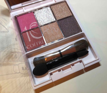 6セレクションアイズ/コフレドール/アイシャドウパレットを使ったクチコミ(2枚目)