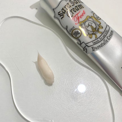 薬用さらさらデオドラントパウダー/デオナチュレ/デオドラント・制汗剤を使ったクチコミ(5枚目)