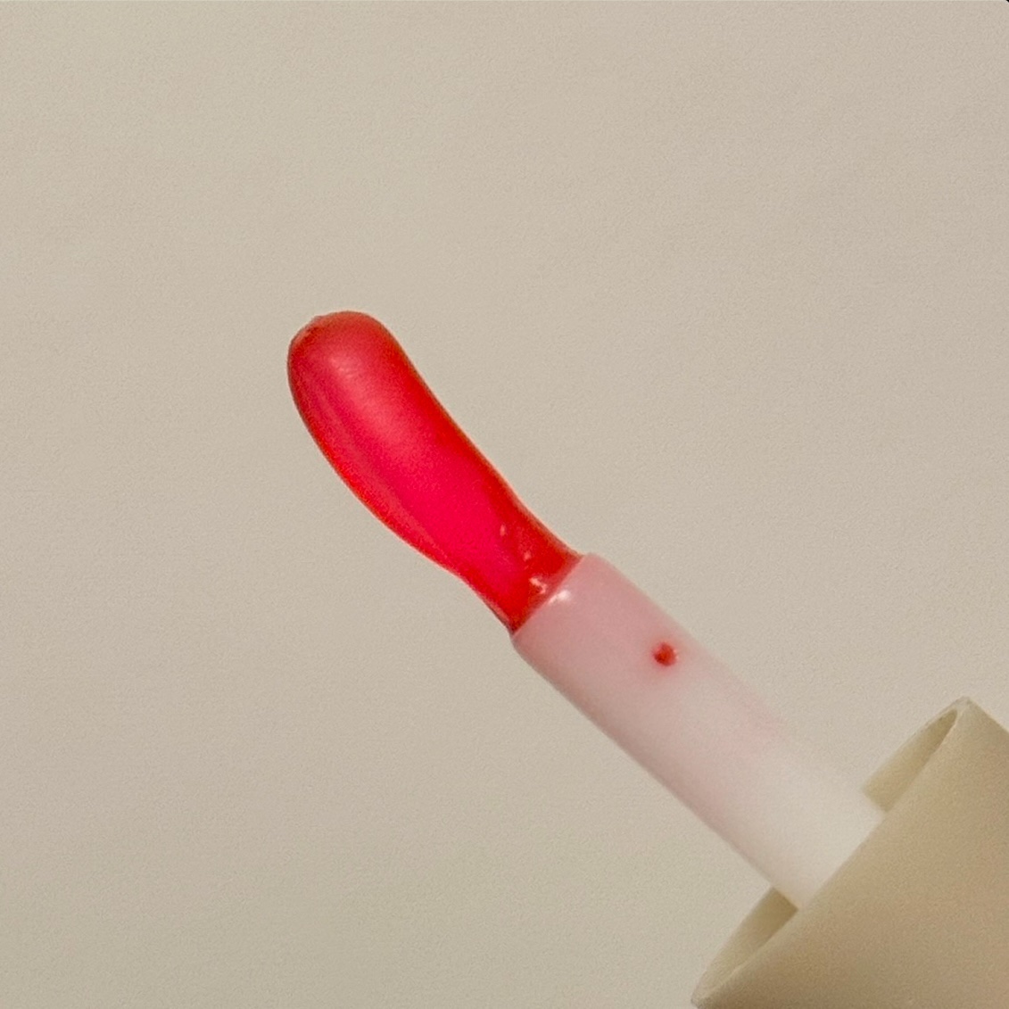 ポップコーンシロップダーマリッププランパー No.1 ストロベリークリーム/sisua by unleashia/リッププランパーを使ったクチコミ（2枚目）