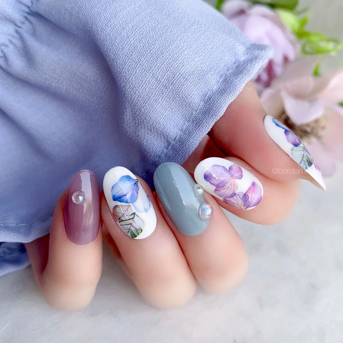 カラフルネイルズ/キャンメイク/マニキュアを使ったクチコミ（2枚目）