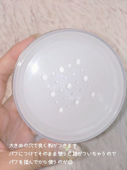フィニッシングパウダー マット/チャコット・コスメティクス/ルースパウダーを使ったクチコミ(3枚目)