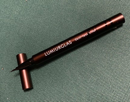スキルレスライナー/LUMIURGLAS/リキッドアイライナーを使ったクチコミ(1枚目)