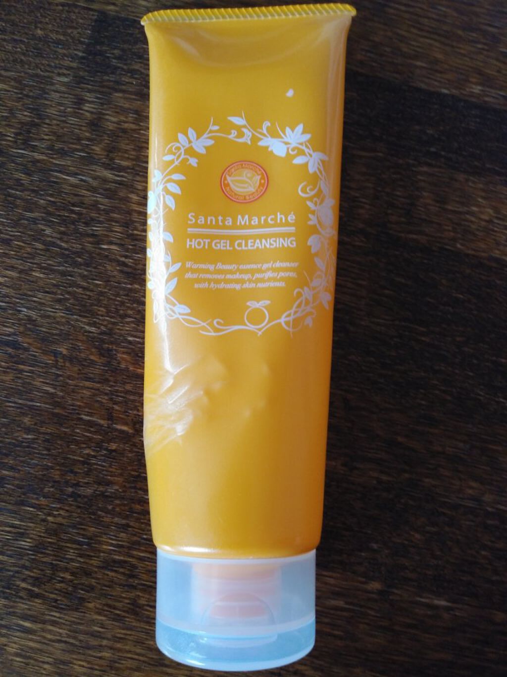 サンタマルシェ ホットジェルクレンジングのクチコミ「とろける温感美容液クレンジングの『サンタマルシェ　ホットジェルクレンジング』を使っています。で.....」（1枚目）