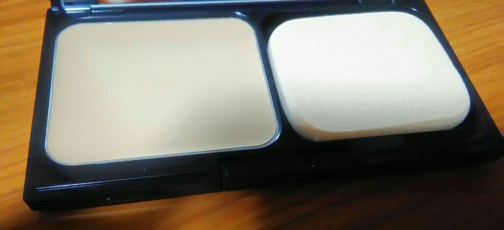 ミネラルクリーミーファンデーション 205 ピンクブライト/MiMC/クリーム・エマルジョンファンデーションを使ったクチコミ（3枚目）