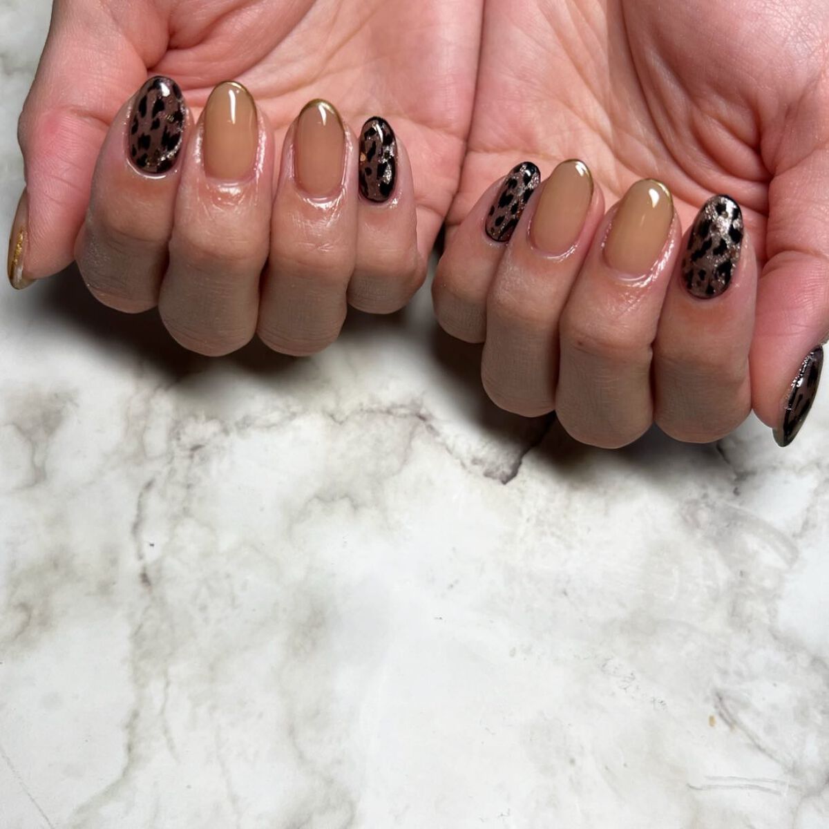 #ヒョウ柄ネイル,#大人可愛いネイル,#ネイル,#ニュアンスネイル,#スカルプネイル,#ジェルネイル,#ママネイル,#ギャルネイル,#大人ネイル,#派手ネイル,#ネイル,#城陽ネイル,#京都ネイル,#大阪ネイル,#奈良ネイルのネイルデザイン