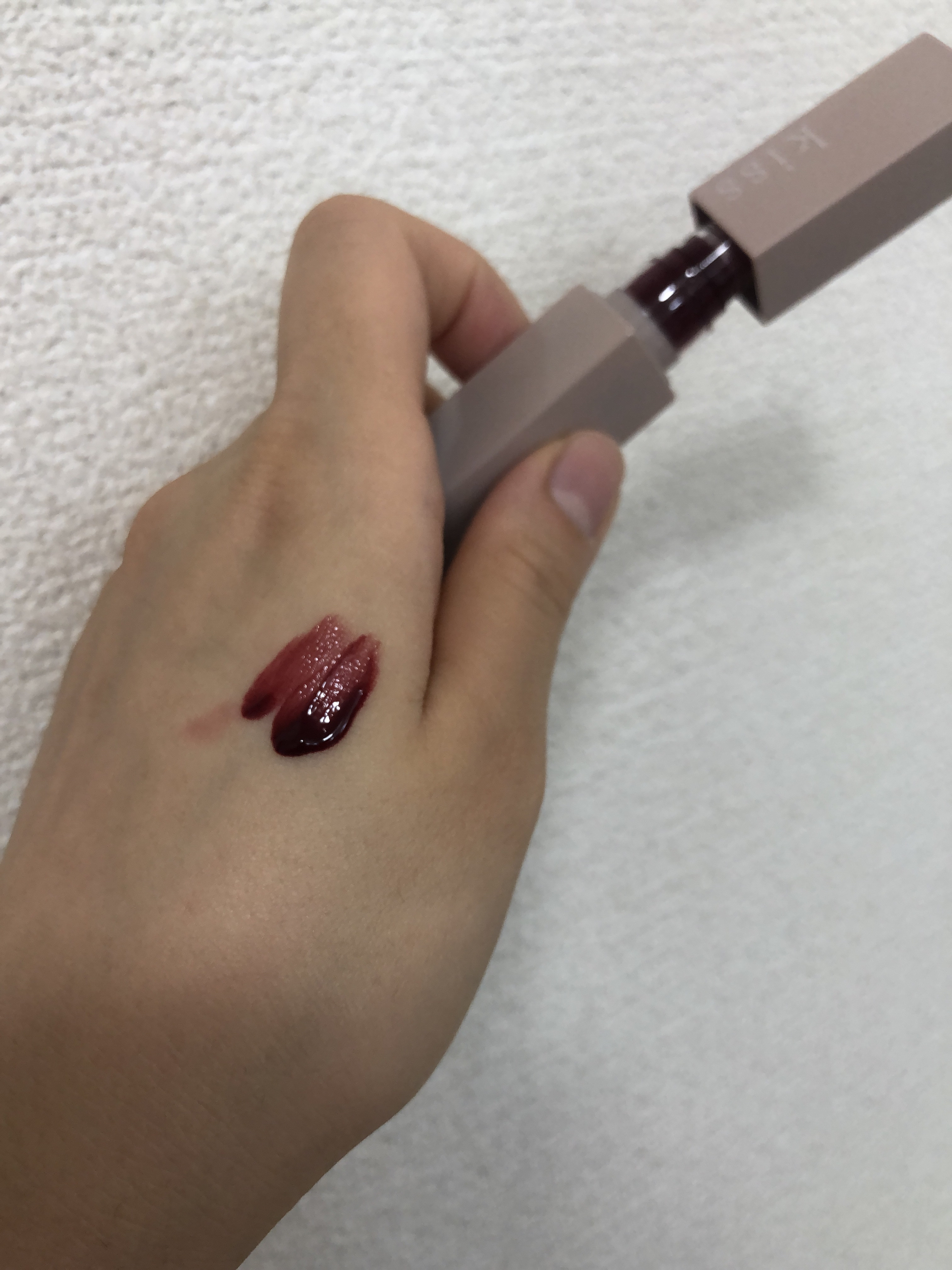 リップアーマー/KiSS/口紅を使ったクチコミ（3枚目）