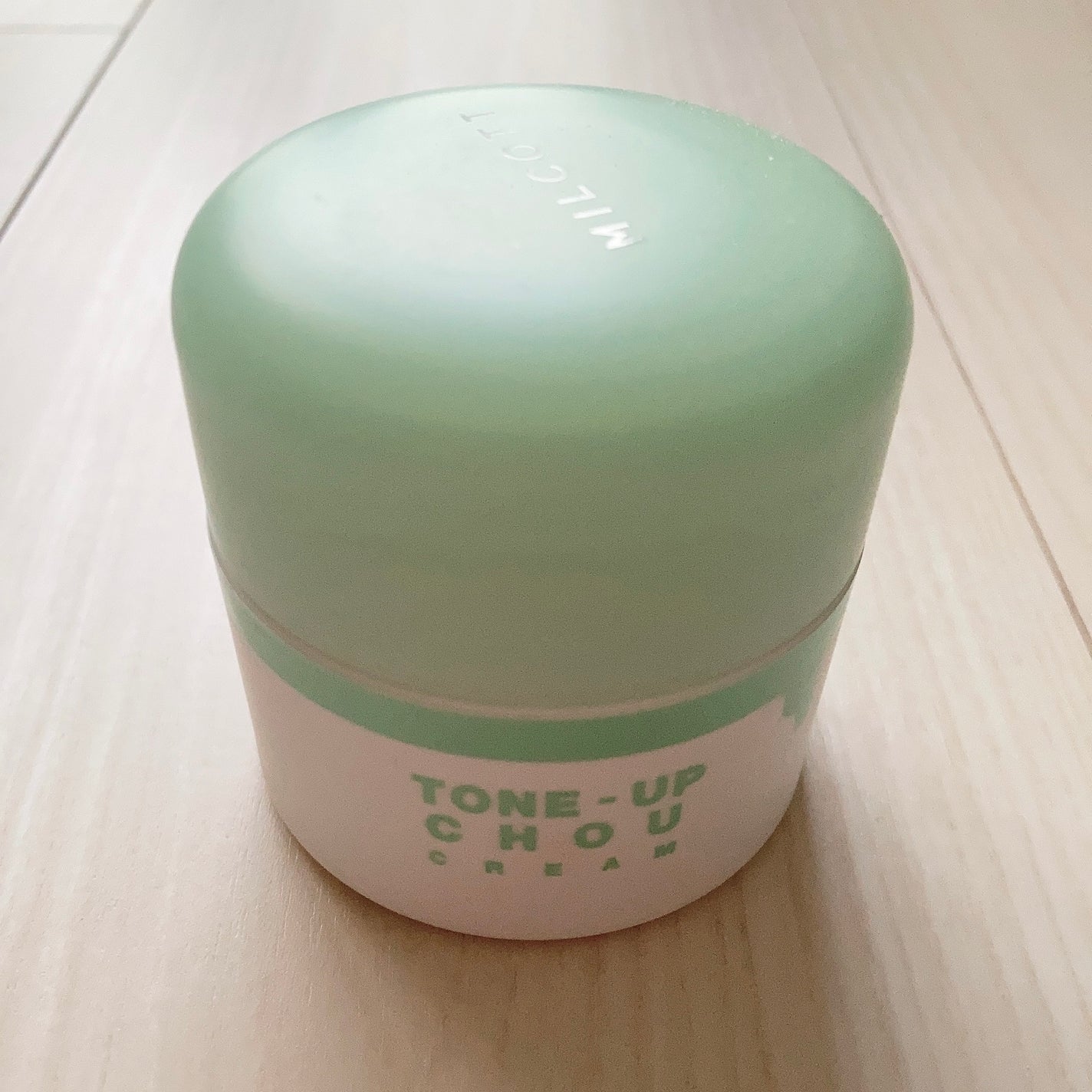 トーンアップシュークリーム/MILCOTT/化粧下地を使ったクチコミ(1枚目)