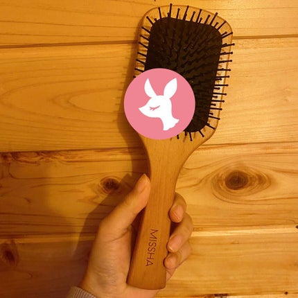 木製クッションヘアブラシ/MISSHA/ヘアブラシを使ったクチコミ(1枚目)