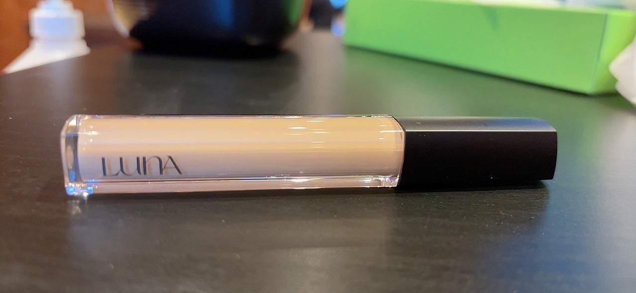 ロングラスティングチップコンシーラー/LUNA/リキッドコンシーラーを使ったクチコミ(3枚目)