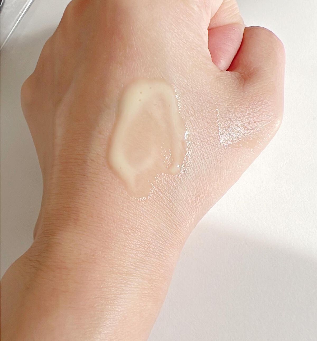 ディープビタCアンプル/MEDICUBE/美容液を使ったクチコミ(4枚目)