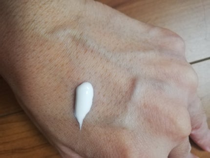 CICA UVトーンアップベース ホワイト/VT/化粧下地を使ったクチコミ(2枚目)