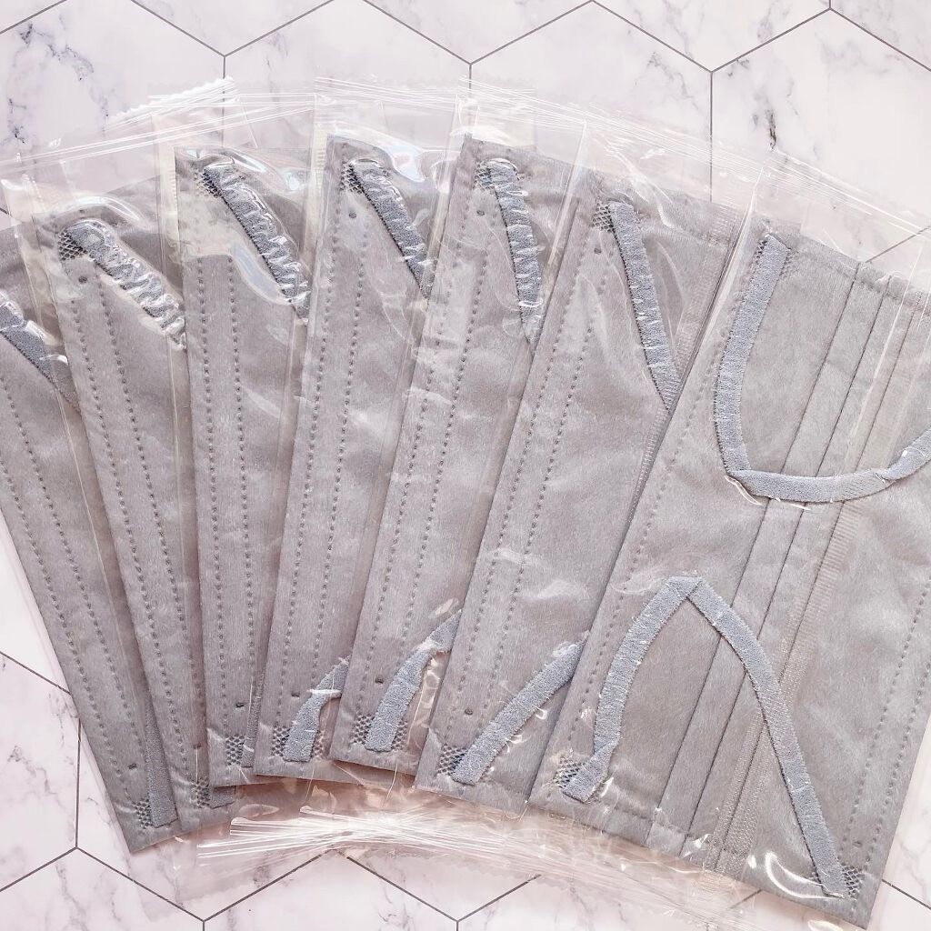 スパンレース不織布カラーマスク グレー/ISDG 医食同源ドットコム/マスクを使ったクチコミ（3枚目）