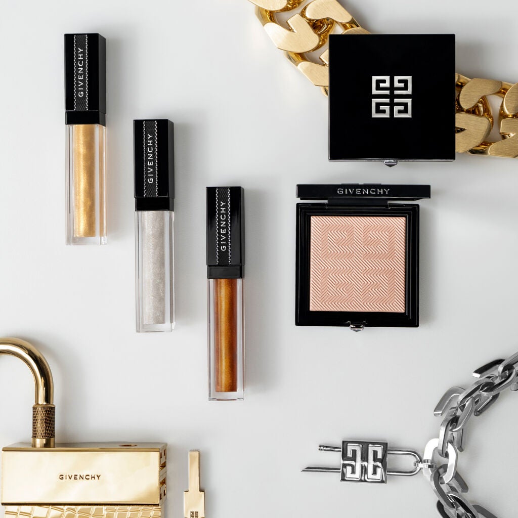 GIVENCHY公式アカウント on LIPS 「✨本日より全国発売✨洗練された美しさを叶える「サマーコレクショ..」(1枚目)