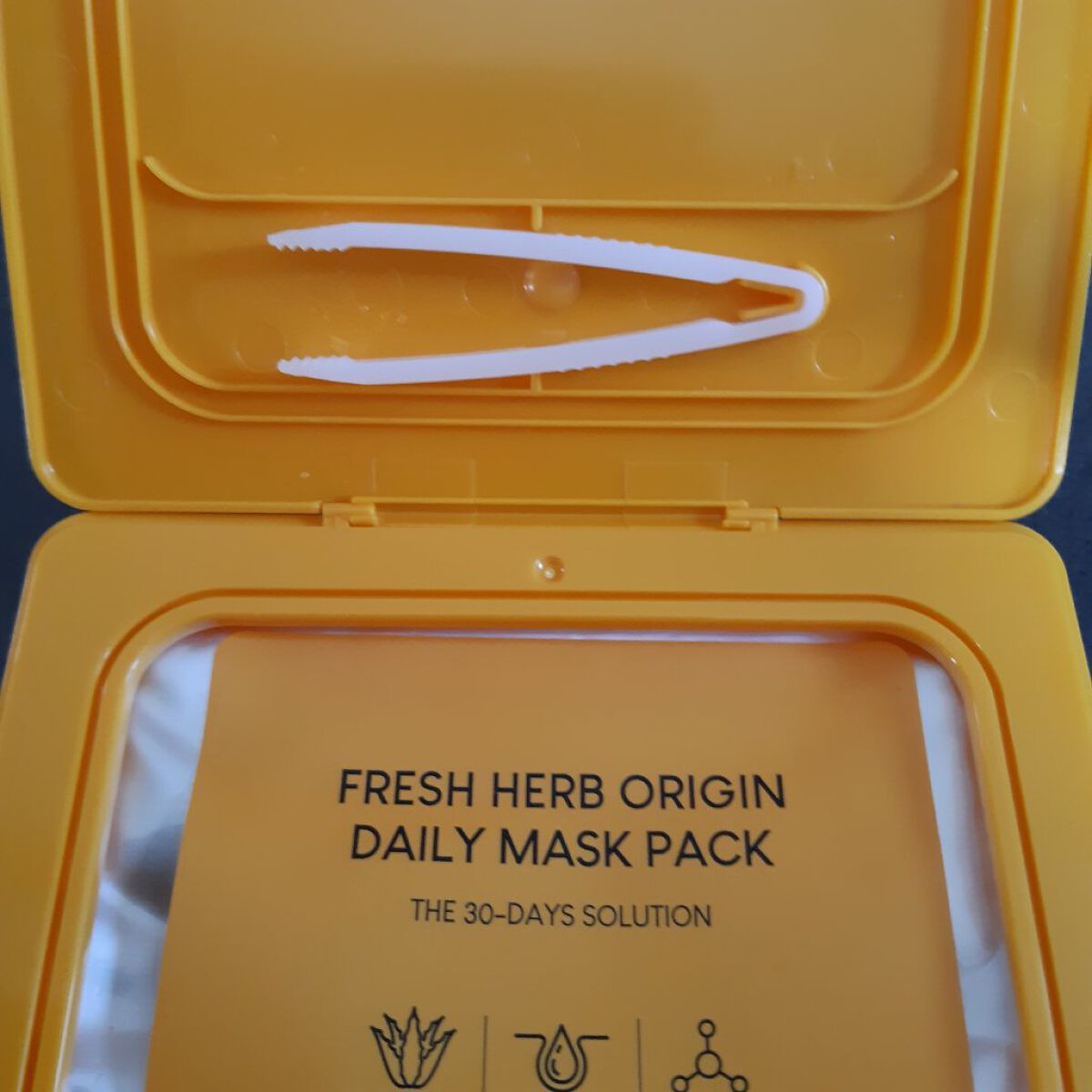フレッシュハーブオリジンデイリーマスクパック/NACIFIC/シートマスク・パックを使ったクチコミ(2枚目)