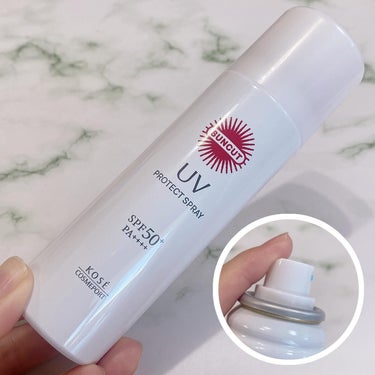 \サンカットプロテクトシリーズ☀️/

サンカット
サンカット®　プロテクトUV　スプレー  60g
（SPF50+ PA++++）

サンカット【プロテクトシリーズ】が「もっと、よい使い心地」へとパワーアップリニューアル❣️

❶密着感 ❷速乾性・サラサラで軽い使用感 ❸スキンケア効果の３つのポイントがパワーアップしたんだって🥺

○瞬時に乾いてムラなく密着！重ねてつけてもベタつかない！※メーカー調べ
○NEWさらさらキープパウダー※1配合
○嬉しいスキンケア効果も！
植物エキス／ヒアルロン酸H（保湿）／ビタミンA誘導体（保湿）／ビタミンE誘導体（保湿）
※2 

私が使ったのは60gのコンパクトサイズ✨
スプレー式は、夏のサンダルを履いてる時とか、髪の毛とかにサッーと楽々スプレー出来ちゃうから好き❤️

サラサラとするような使用感。
べたつかないから使いやすい🥰

☑ウォータープルーフ
☑石けんで落とせる
☑無香料
☑無着色
☑無鉱物油
☑パラベンフリー

香りも無いし、汗や水にも強いのが嬉しい♪
コンパクトサイズで塗り直しにも便利だよ✌️
軽いからカバンに入れて持ち歩きたい❣️

※1 ポリメチルシルセスキオキサン
※2 ビタミンA誘導体はパルミチン酸レチノール、ビタミンE誘導体は酢酸トコフェロール、ヒアルロン酸はヒアルロン酸Na、Hはホホバ種子油です

#PR #サンカット #プロテクトＵＶスプレー #日焼け止め 
#紫外線対策 #紫外線ケア #日焼け止めスプレー #uvケア #コスメオタク #コスメ好きさんと繋がりたい  #最新日焼け止め事情 の画像 その1