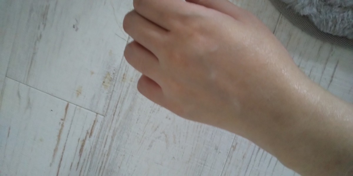 薬用フェイスプロテクトUV ミルク/IHADA/日焼け止めミルクを使ったクチコミ（3枚目）