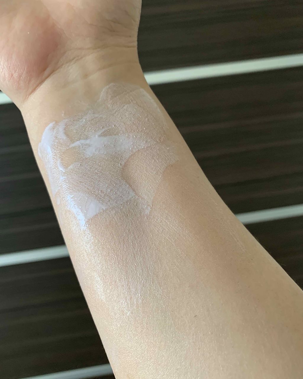 トーンアップUV エッセンス/サンカット®/日焼け止めローションを使ったクチコミ（3枚目）