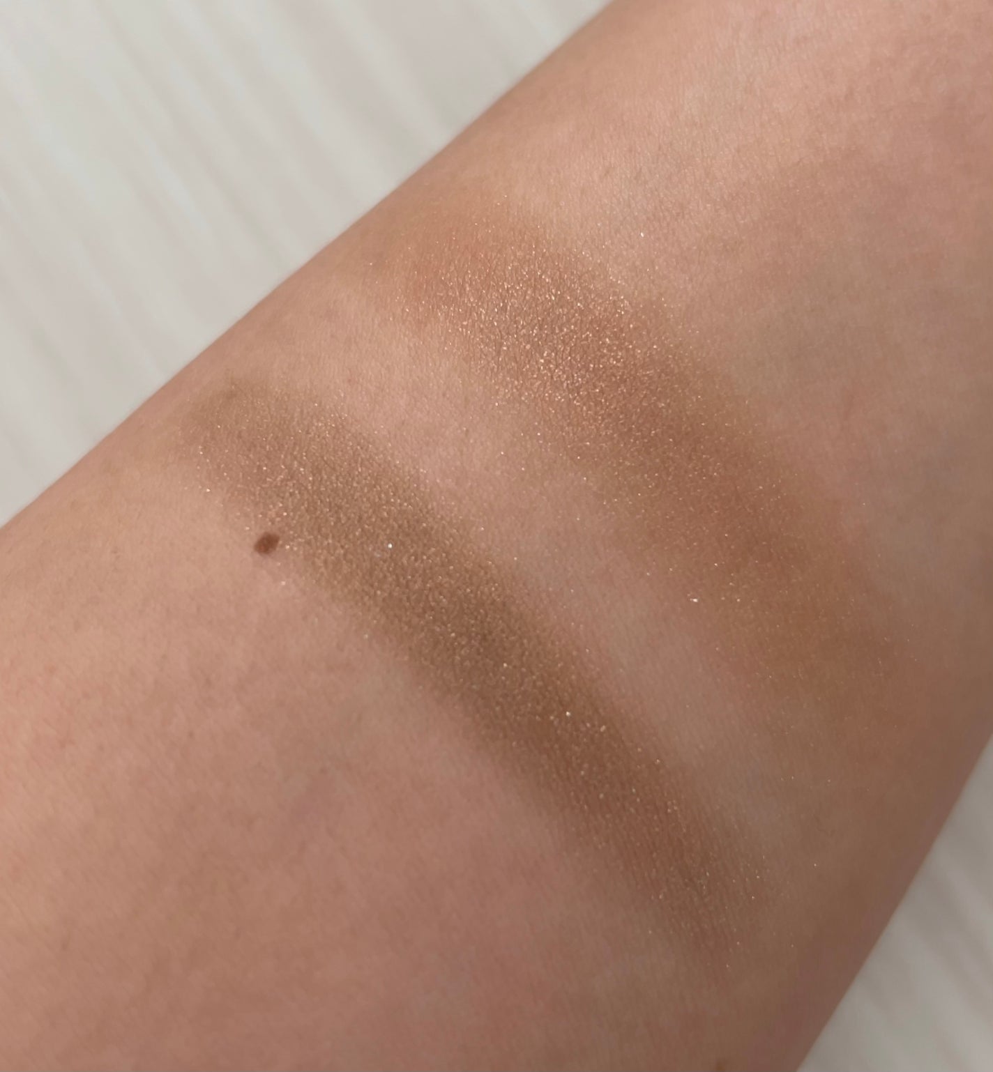 シャドーカスタマイズ/MAJOLICA MAJORCA/単色アイシャドウを使ったクチコミ(3枚目)