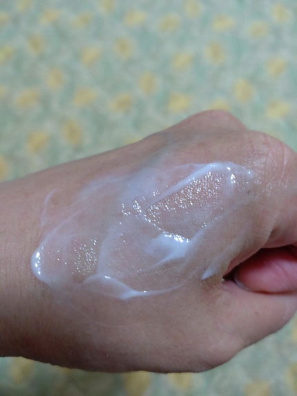 ヴァセリン アドバンスドリペア ボディローション 無香料/ヴァセリン/ボディローションを使ったクチコミ(4枚目)