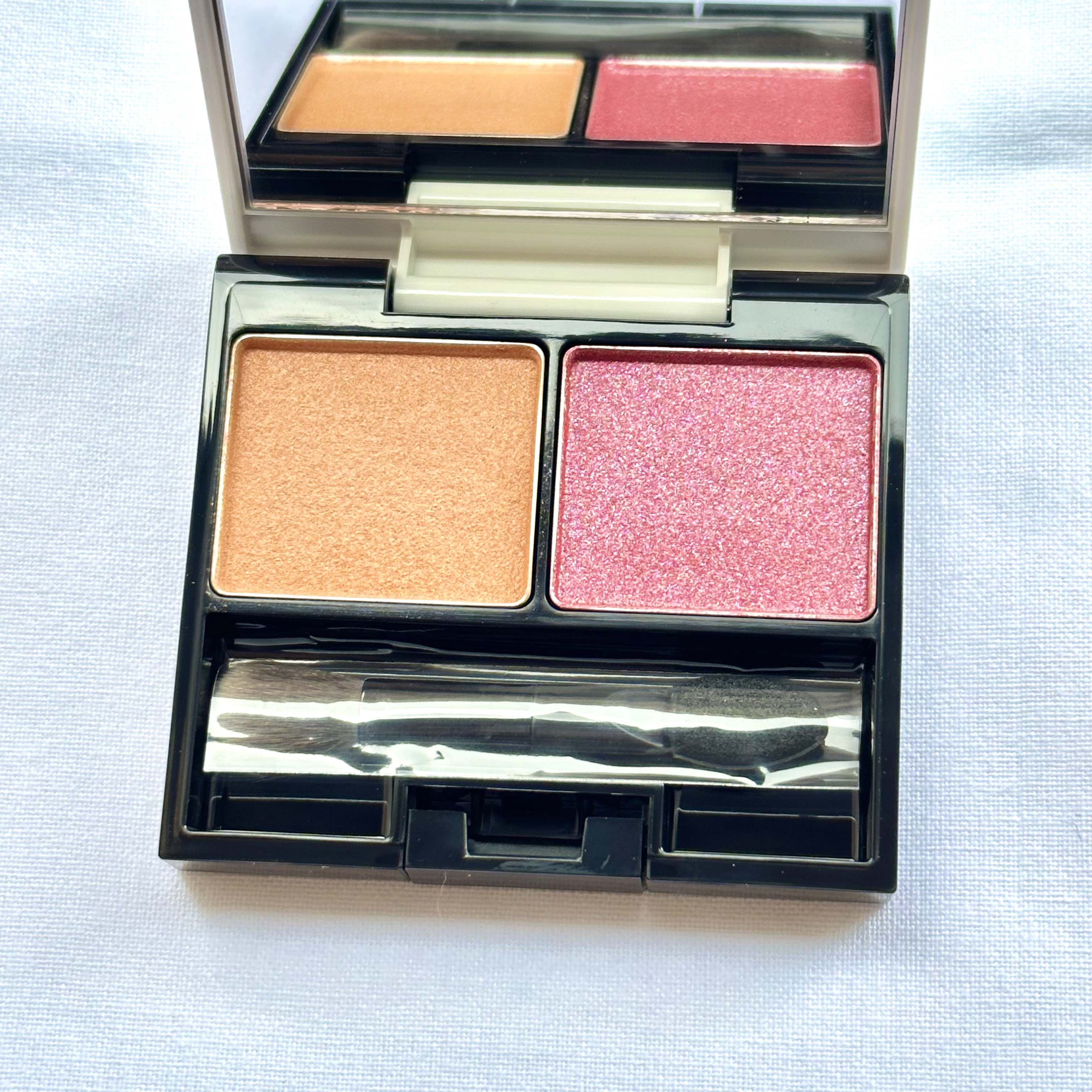 ルミナス プラウド アイズ 01 Dreaming Raspberry/est/アイシャドウパレットを使ったクチコミ（3枚目）