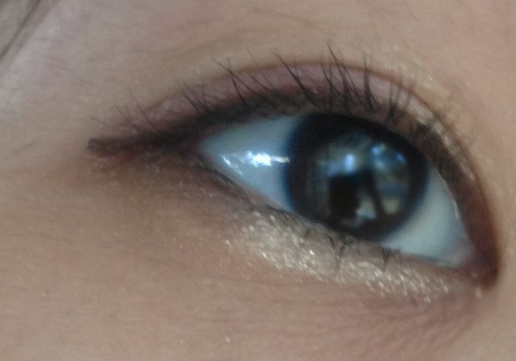 シャイニーシャドウ N/excel/単色アイシャドウを使ったクチコミ(3枚目)