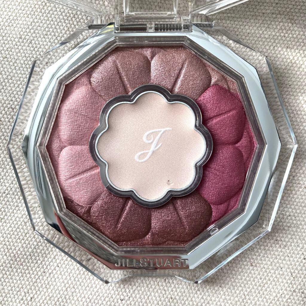 ジルスチュアート ブルームクチュール アイズ/JILL STUART/アイシャドウパレットを使ったクチコミ(7枚目)