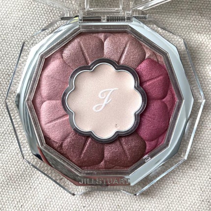 ジルスチュアート ブルームクチュール アイズ/JILL STUART/アイシャドウパレットを使ったクチコミ(7枚目)