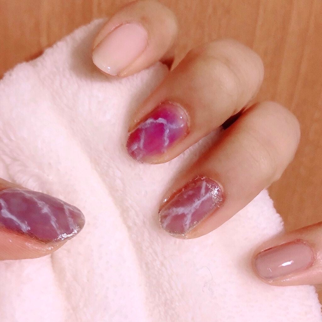 カラフルネイルズ/キャンメイク/マニキュアを使ったクチコミ(2枚目)