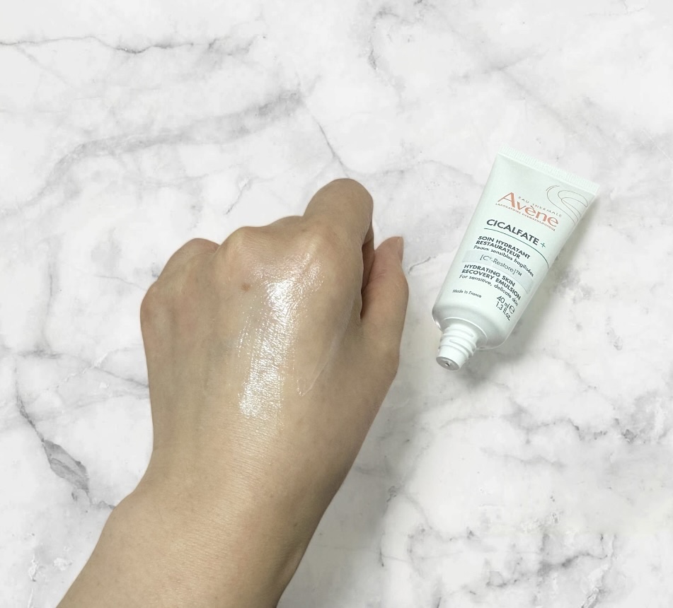 シカルファットプラス リペアクリーム/アベンヌ/フェイスクリームを使ったクチコミ（3枚目）