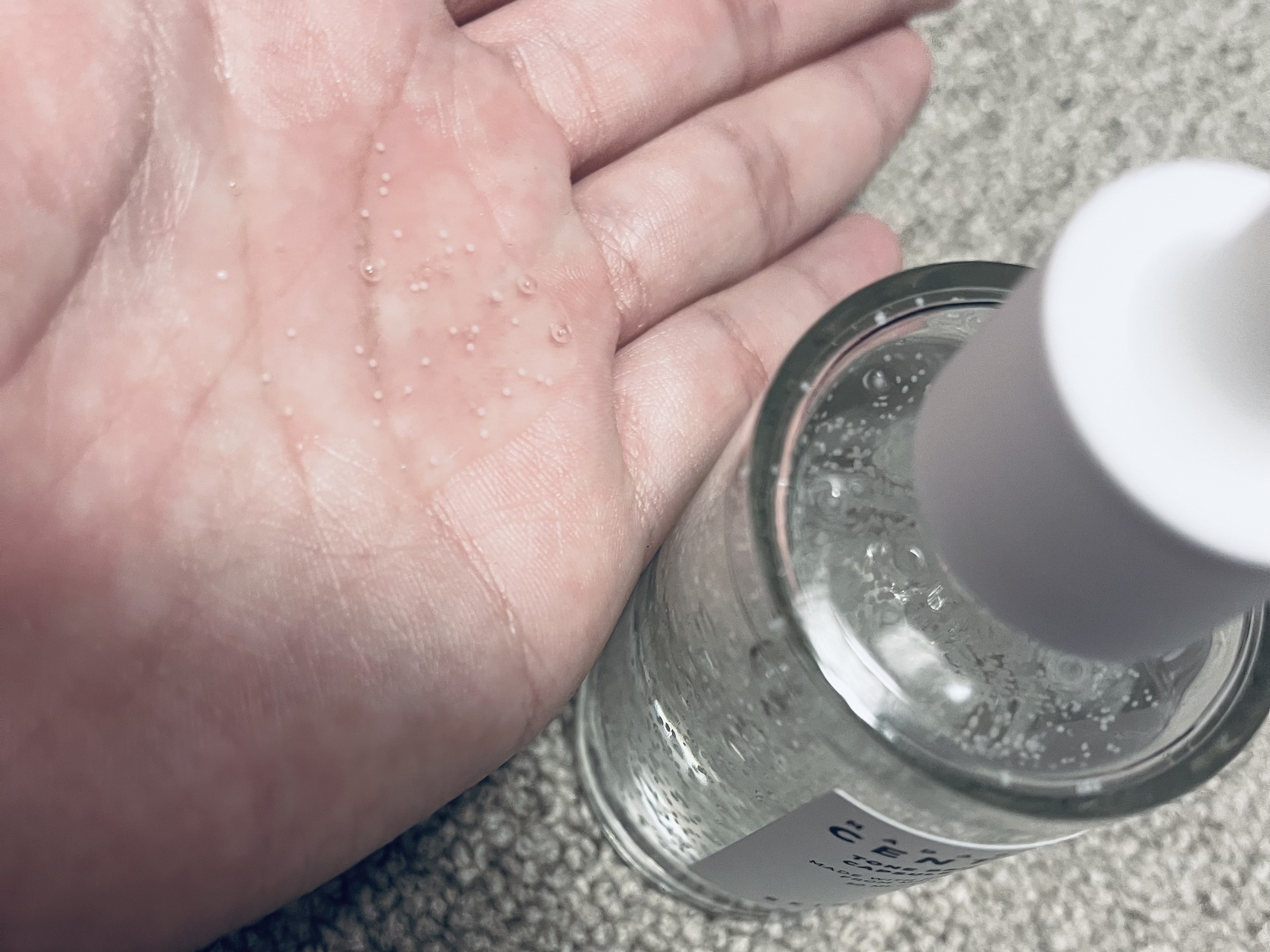 トーンブライトニング カプセルアンプル/SKIN1004/美容液を使ったクチコミ（2枚目）