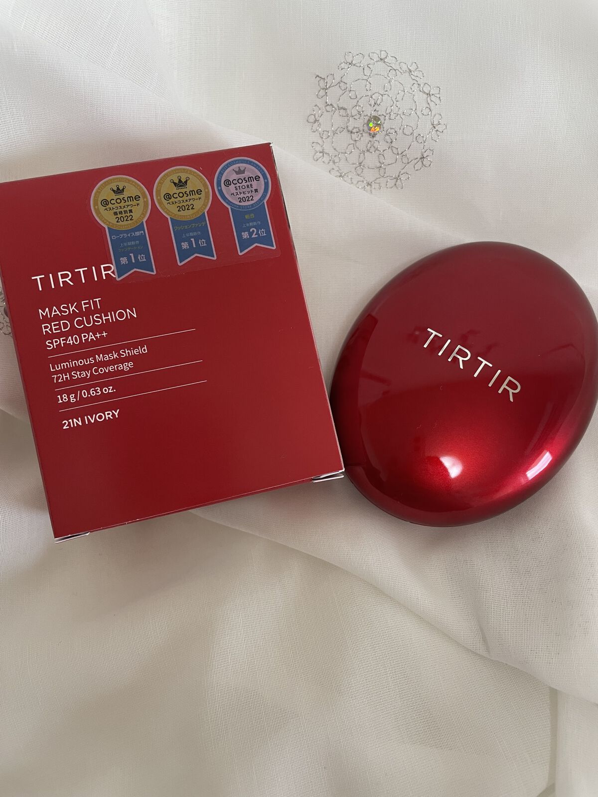 TIRTIR   マスク フィット レッド クッション

今回、TIRTIR様よりご提供していただきました！
マスク フィット レッド クッション
紹介していきます！


Let's go🚗³₃


商品の特徴
point1.24時間ツヤ