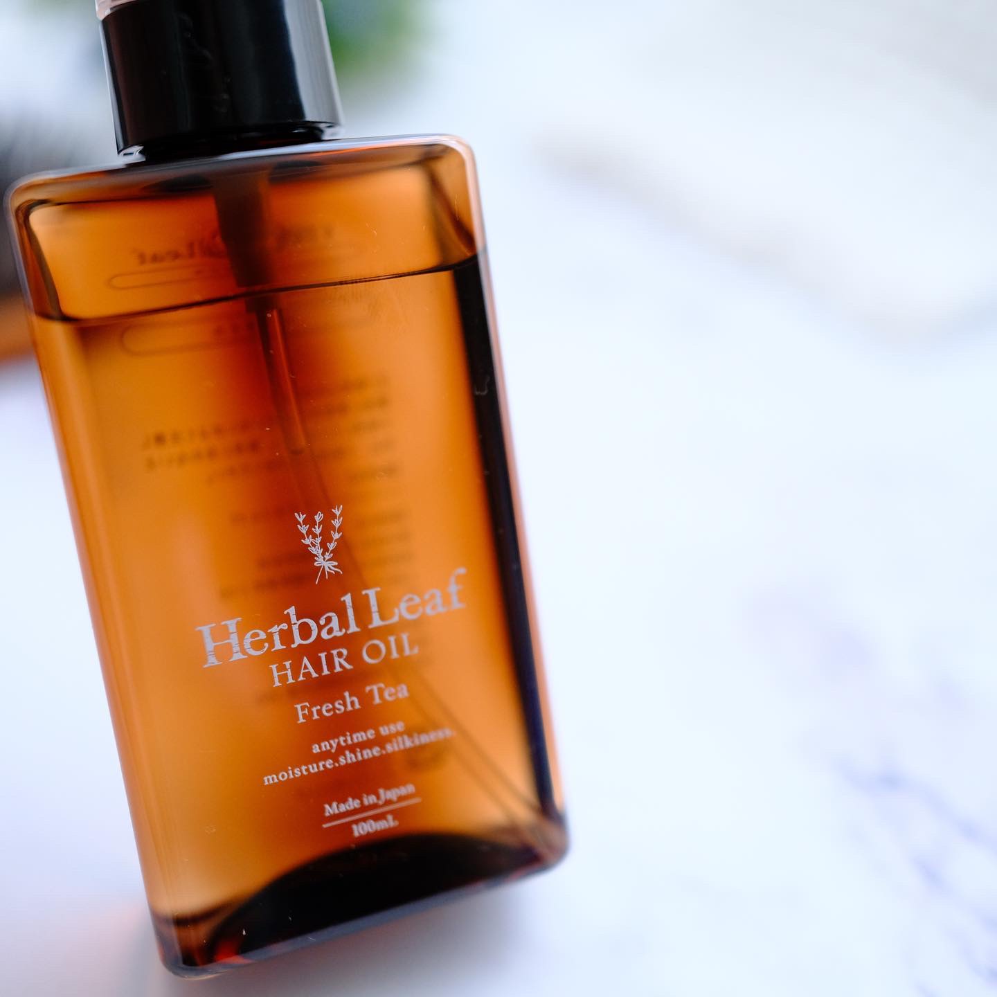 オーガニックヘアオイル フレッシュティーの香り/ハーバルリーフ/ヘアオイルを使ったクチコミ（2枚目）