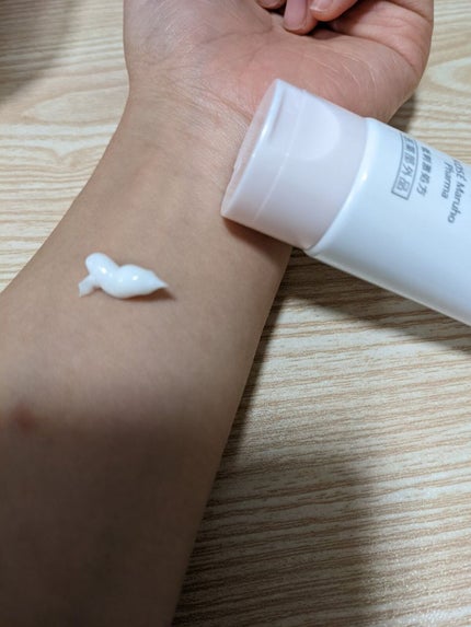 モイスチュア ハンドクリーム 100g/カルテHD/ハンドクリームを使ったクチコミ(2枚目)