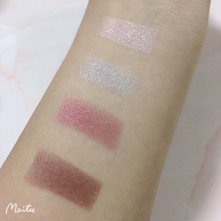 リアルクローズシャドウ/excel/アイシャドウパレットを使ったクチコミ(3枚目)