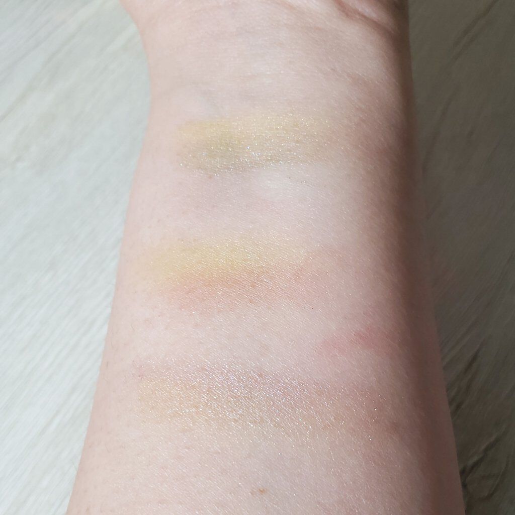 セルヴォーク ヴォランタリー アイズ 36 リフレクションイエロー/Celvoke/単色アイシャドウを使ったクチコミ（2枚目）