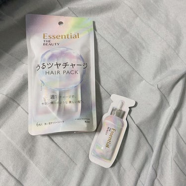 エッセンシャル ザビューティ うるツヤチャージヘアパック

essentialさん、LIPSさんから頂きました🙇🏻‍♀️

サロン発想のトリートメント✨
1つ1つになっているので使いやすいし、旅行の時と